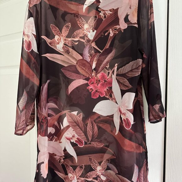 Chico’s - Embellished Floral Tunic - Picture 4 of 10
